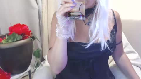 Luly online show from 10/02/25, 12:50