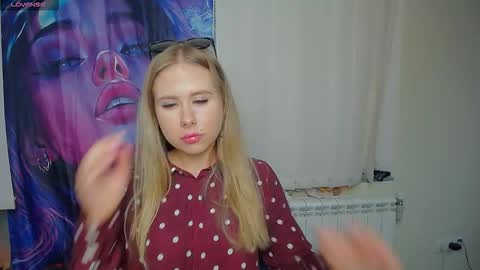 Alena online show from 09/09/25, 05:07