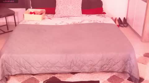 Alenni online show from 07/22/26, 02:58