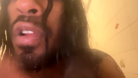 Snapshot of alesal0626 chatting on 10/09/25, 11:52 Bigduckandtwonuts online show from 10/09/25, 11:52