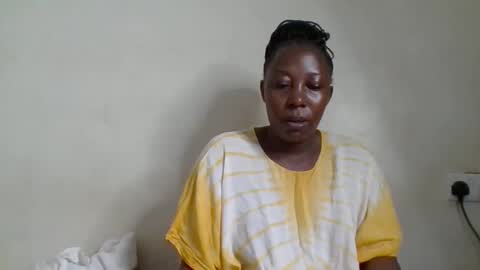 Noreen Kennth and Emilly online show from 01/09/25, 05:34