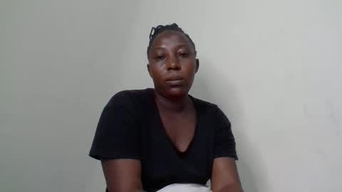 Noreen Kennth and Emilly online show from 01/25/25, 05:07