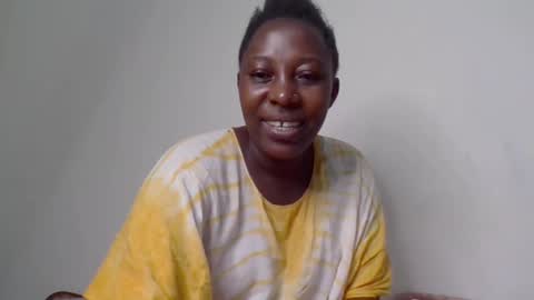 Noreen Kennth and Emilly online show from 01/29/25, 04:58
