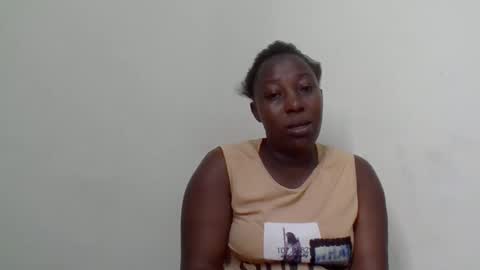 Noreen Kennth and Emilly online show from 02/05/25, 06:46