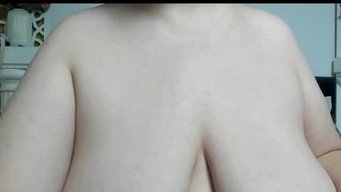 Snapshot of alesha_arabian_ chatting on 02/04/26, 05:13 alesha_arabian_ online show from 02/04/26, 05:13