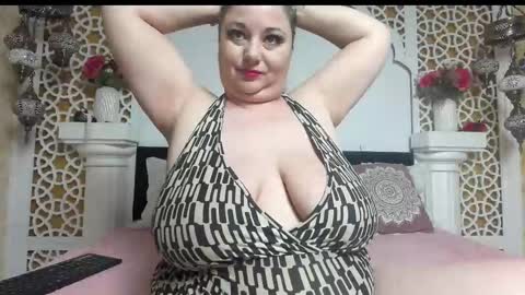 Snapshot of alesha_arabian_ chatting on 02/05/26, 06:07 alesha_arabian_ online show from 02/05/26, 06:07