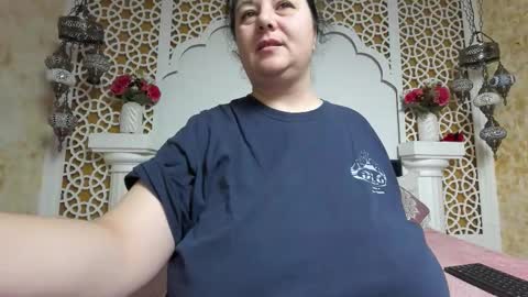 Snapshot of alesha_arabian_ chatting on 02/23/26, 05:05 alesha_arabian_ online show from 02/23/26, 05:05