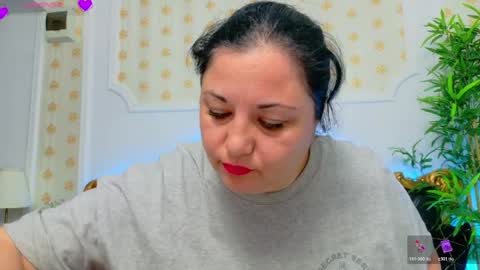 Snapshot of alesha_arabian_ chatting on 03/27/26, 04:51 alesha_arabian_ online show from 03/27/26, 04:51