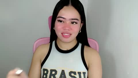 alesha_vibe_me online show from 05/19/26, 02:23
