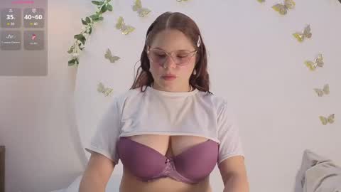 Snapshot of alesia_rose chatting on 05/28/26, 07:44 Ambar online show from 05/28/26, 07:44
