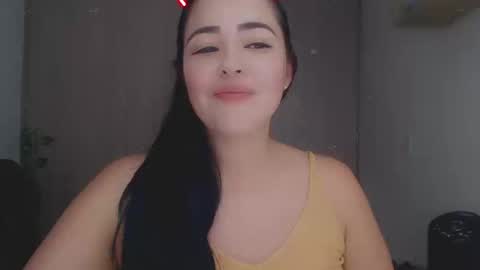 Snapshot of aleska__bell chatting on 09/23/25, 03:37 Aleska online show from 09/23/25, 03:37