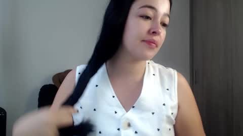 Aleska online show from 11/03/25, 01:45