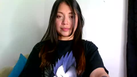 QUEEN OFF MILk  IM BACK  15 NOV online show from 06/29/26, 10:21