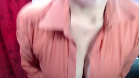 Snapshot of aleska_sex chatting on 09/18/25, 04:31 ALESKA online show from 09/18/25, 04:31