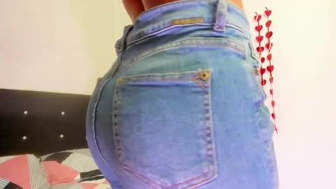 Snapshot of aleska_swarovski chatting on 02/26/25, 06:43 Aleska 3 online show from 02/26/25, 06:43