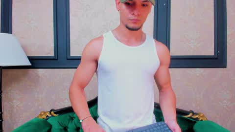 Alessandro King online show from 01/15/25, 12:04