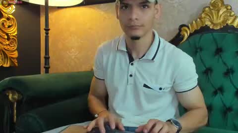 Alessandro King online show from 06/24/26, 10:42