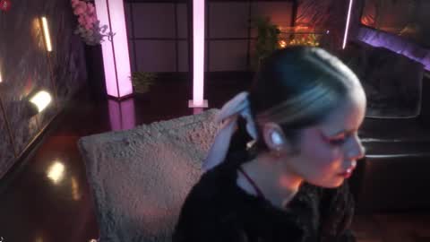 Alessa Goreng online show from 10/12/25, 08:46