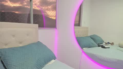 Alessa Moreno online show from 01/08/25, 10:59