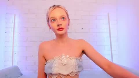 alessakiss online show from 06/21/26, 02:36