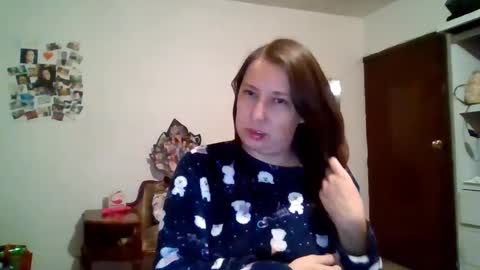 Snapshot of alessandraconrado chatting on 10/11/25, 08:35 Alessandra Conrado online show from 10/11/25, 08:35