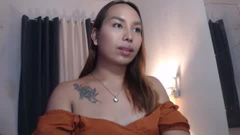 Alessandra online show from 05/24/26, 05:18