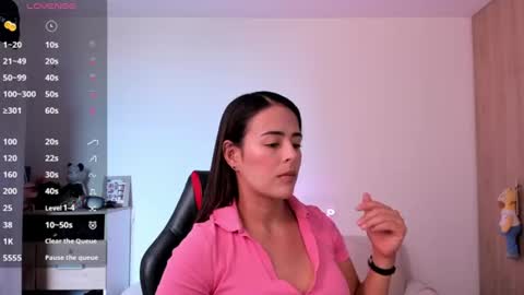 Snapshot of alessandramoreli chatting on 07/02/26, 06:14 AlessandraMoreli Its my birthday online show from 07/02/26, 06:14