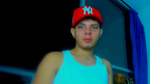 Snapshot of alessandro__777 chatting on 12/14/25, 06:08 Alessandro online show from 12/14/25, 06:08