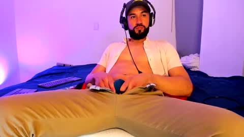 ALESSANDRO  WYE online show from 12/03/25, 06:54