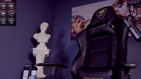 Snapshot of alessandro_duty chatting on 03/01/25, 02:26 Alessandro INDEPENDENT MODEL online show from 03/01/25, 02:26