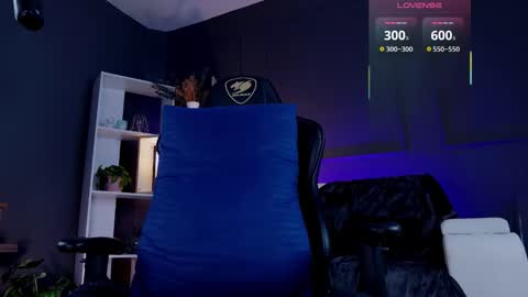 Snapshot of alessandro_duty chatting on 11/01/25, 03:30 Alessandro INDEPENDENT MODEL online show from 11/01/25, 03:30