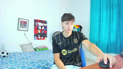 Alessandro Dybala online show from 06/10/26, 12:26