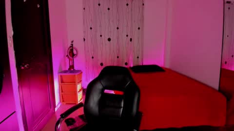 Alessandro online show from 02/15/25, 02:04