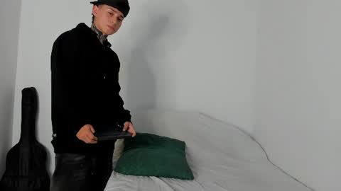 Alessandro online show from 07/08/26, 02:05