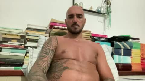 alessandromori91 online show from 07/04/26, 07:42