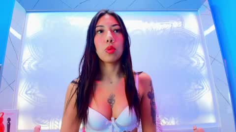 Alessia Clarky online show from 05/10/26, 01:44
