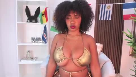 Alejandra  online show from 06/16/26, 12:19
