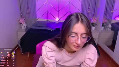 Alessia online show from 06/19/26, 03:38