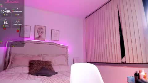 Alessia cruz online show from 12/12/24, 10:34
