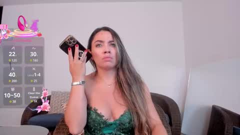 Snapshot of alessia_taylorr chatting on 02/25/25, 06:20 Alessia Everyday From 0530 to 1430 Col Time online show from 02/25/25, 06:20