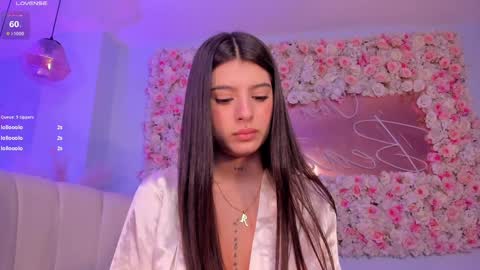 Snapshot of alessiacorleone_ chatting on 12/13/24, 11:39 Alessia online show from 12/13/24, 11:39