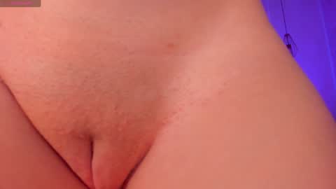 Snapshot of alessiacorleone_ chatting on 12/28/24, 11:05 Alessia online show from 12/28/24, 11:05