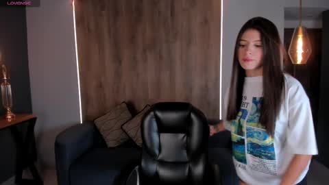 Snapshot of alessiacorleone_ chatting on 02/20/25, 09:53 Alessia online show from 02/20/25, 09:53