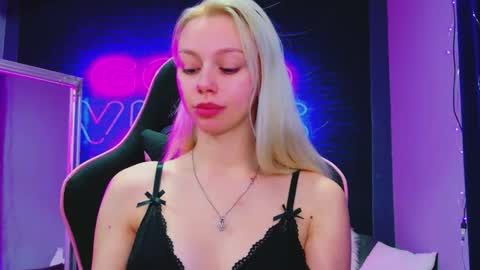 alessiacroft online show from 02/16/26, 05:03