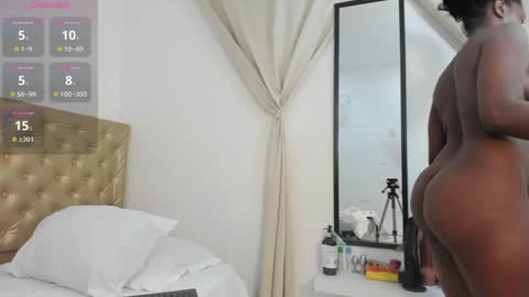 Snapshot of alessiiaa_ chatting on 09/16/25, 09:16 alessiiaa online show from 09/16/25, 09:16