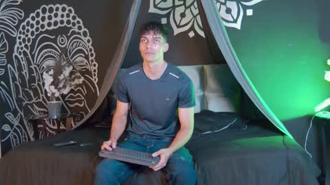 Alessio online show from 11/08/25, 12:16