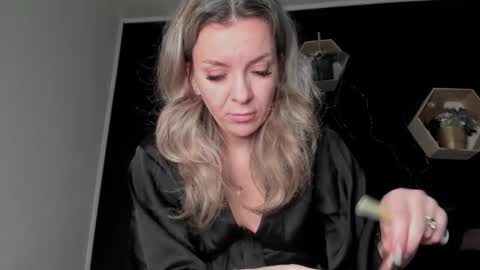 alesys69 online show from 02/04/26, 10:47