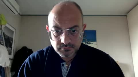 Snapshot of alex1977milano chatting on 03/12/25, 09:12 the Gold Couple online show from 03/12/25, 09:12
