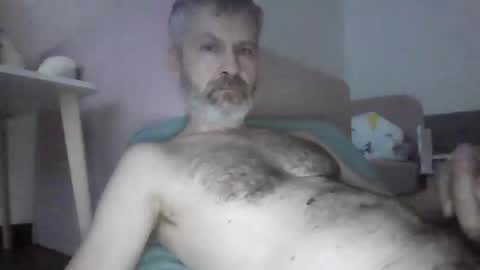 Snapshot of alex80581 chatting on 12/21/24, 05:29 Alexey online show from 12/21/24, 05:29