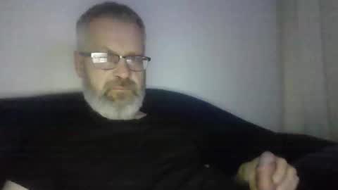 Snapshot of alex80581 chatting on 03/25/26, 09:32 Alexey online show from 03/25/26, 09:32